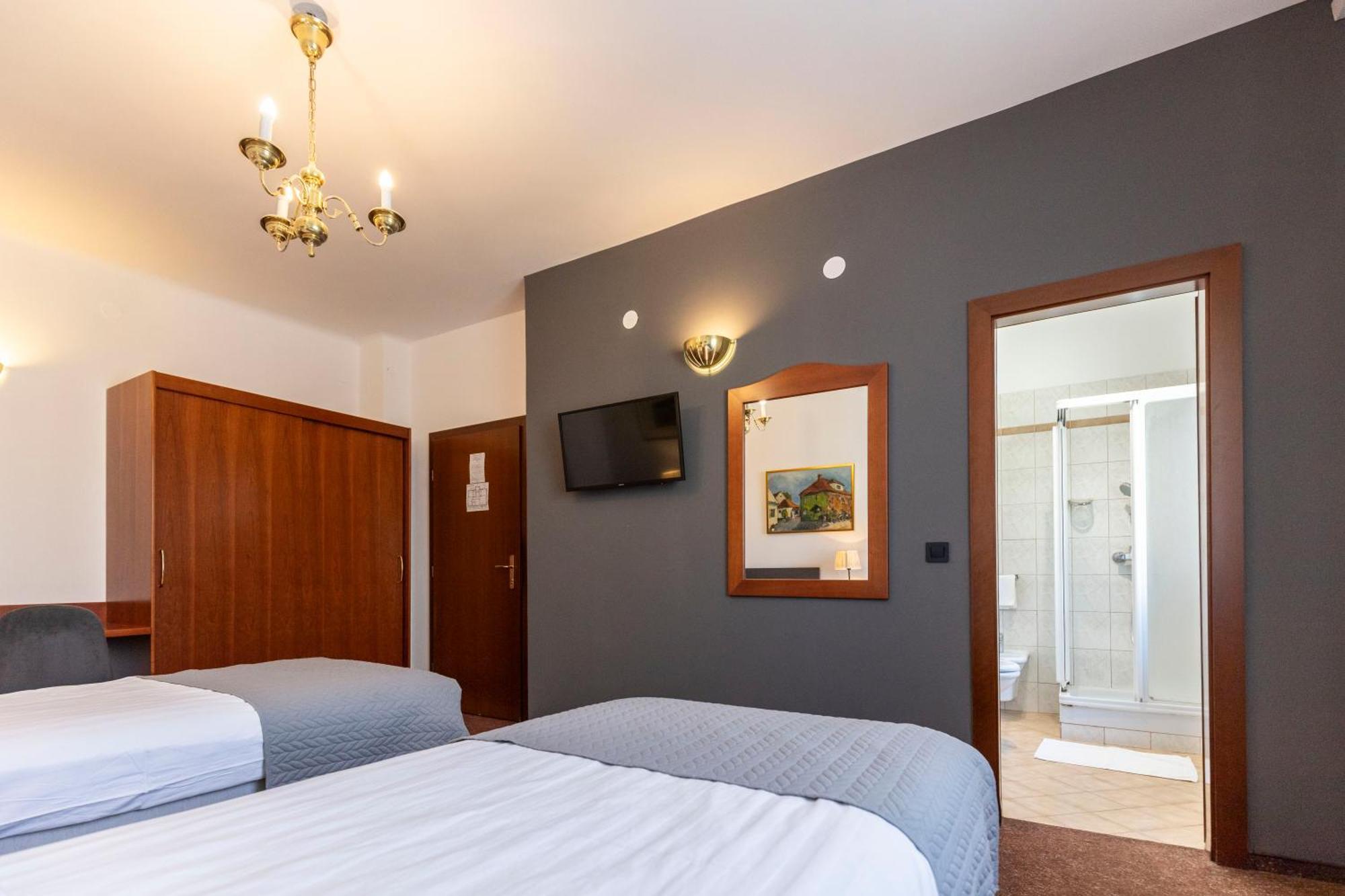 Hotel Sporn Radomlje Kültér fotó