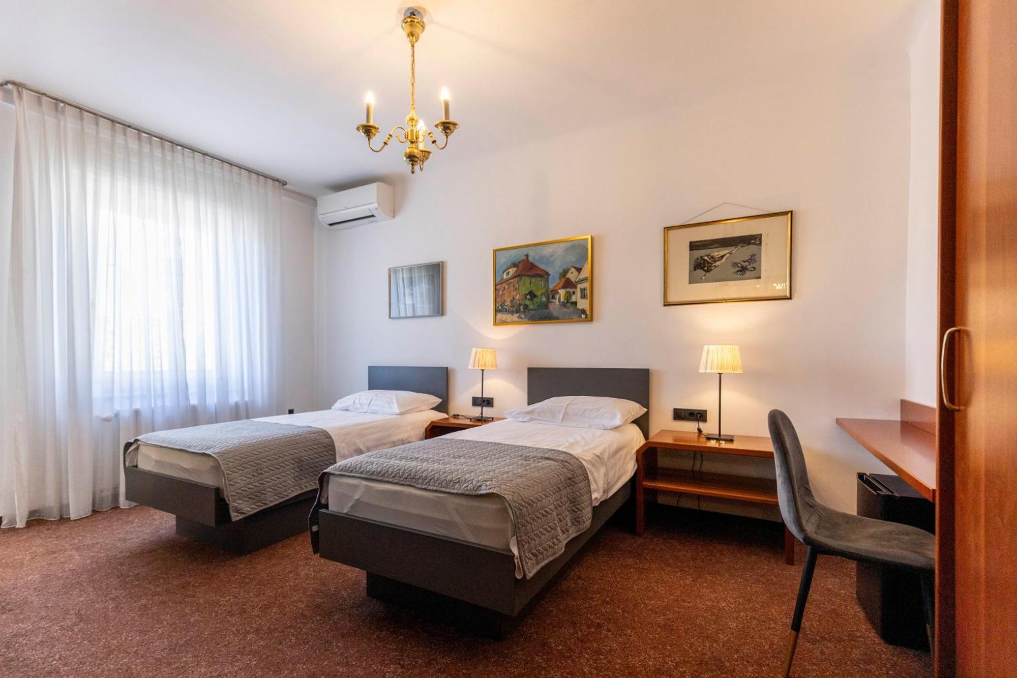 Hotel Sporn Radomlje Kültér fotó