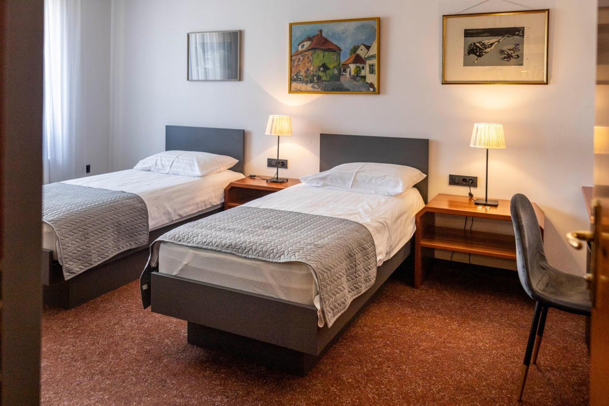 Hotel Sporn Radomlje Kültér fotó