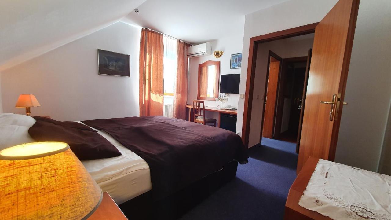 Hotel Sporn Radomlje Kültér fotó