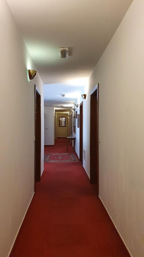 Hotel Sporn Radomlje Kültér fotó